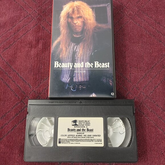 Beauty and the Beast - Siege - 1987 - VHS Tape - Used - Picture 3 of 3